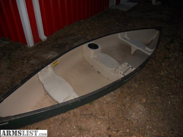 Canoe 14 Ft Rogue River Two Adult Two Children Life Vest Two Paddles For Sale From United States