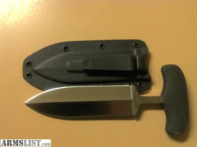 150268_01_cold_steel_push_dagger_640.jpg