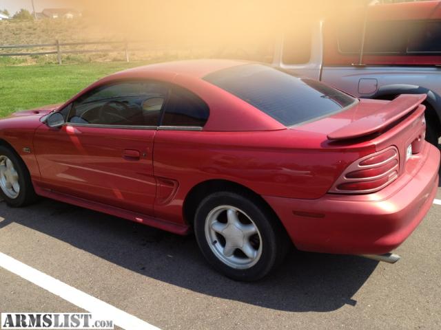 441869_03_1995_ford_mustang_gt_5_0_640.jpg