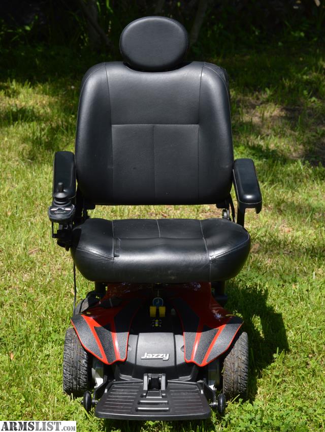 Jazzy Elite 14 Wheelchair ::Jazzy Power Chairs Pride