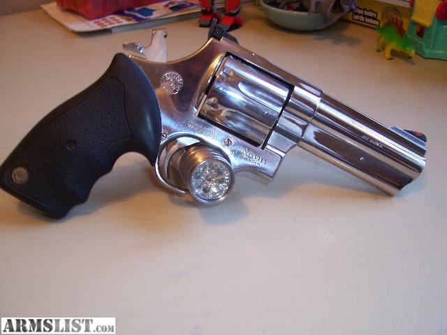 Pussy penetration by gun barrel, underdeveloped girls sex