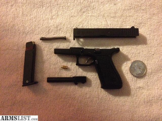ARMSLIST - For Sale: Toy 1/3 scale model glock 22 DOES NOT FIRE.